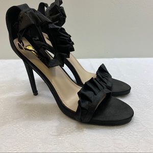 Liliana Women’s Black Spike Heels. Size 9.